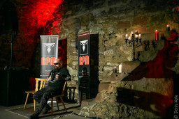 Kerry King представил дебютную пластинку "From Hell I Rise"