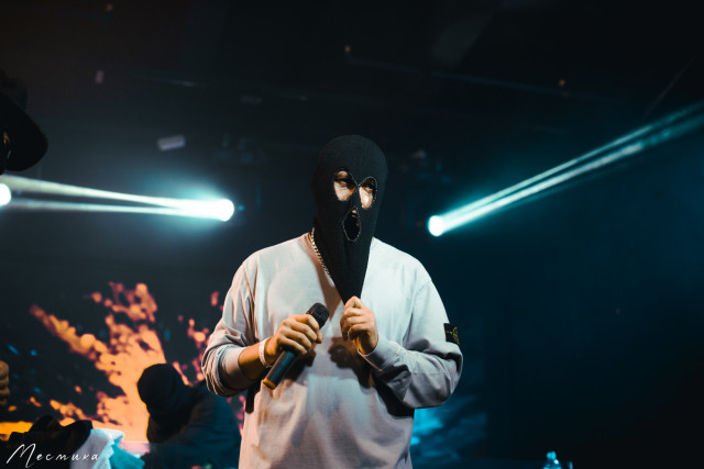 Карандаш 1 ноября в Москве