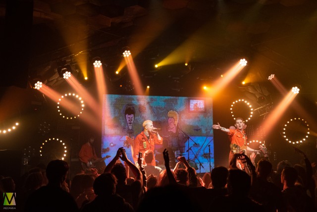 Завтра брошу концерт в Санкт-Петербурге