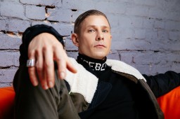 Митя Фомин и Дима Пермяков в “Руки Вверх” Бар Премьера альбомов