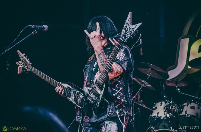 Michael Angelo Batio (Александр Черемисин)