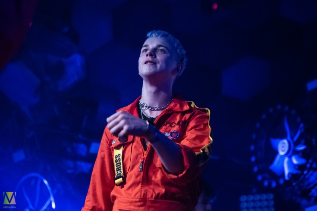 Завтра брошу концерт в Санкт-Петербурге