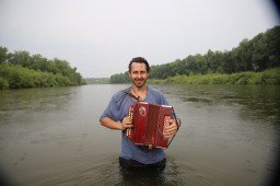 21 апреля в петербургском клубе «Зал Ожидания» состоится большой концерт Игоря Растеряева!