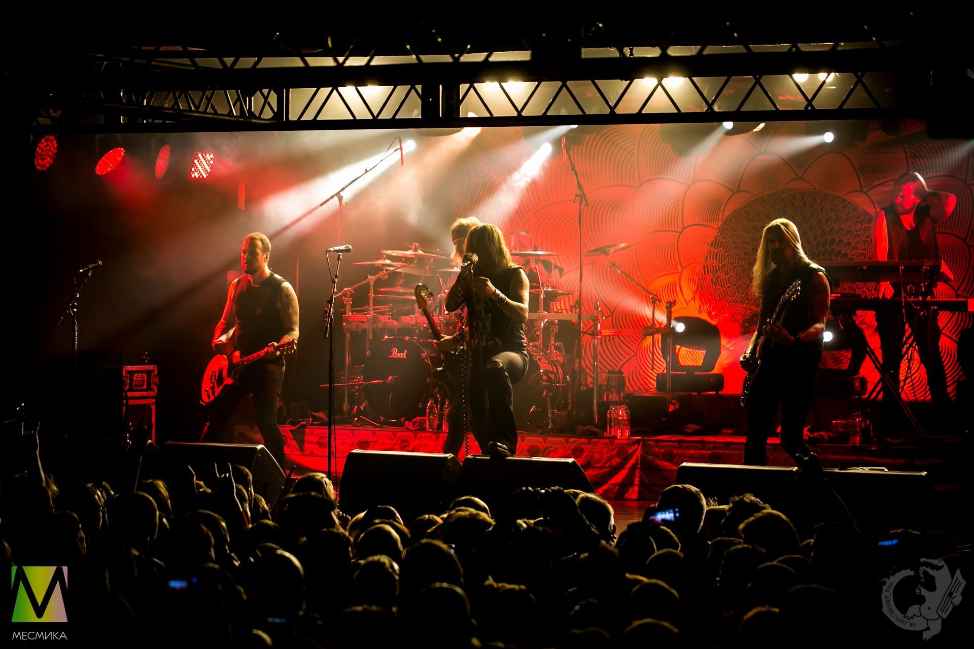 AMORPHIS. Queen of Time Tour