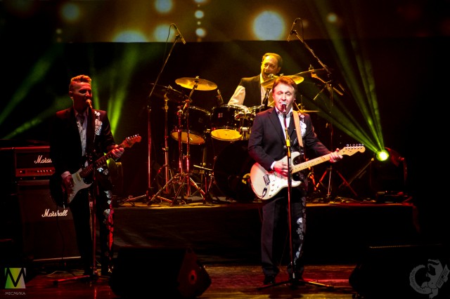 Ансамбль Сябры 6 марта на сцене ДК имени Ленсовета