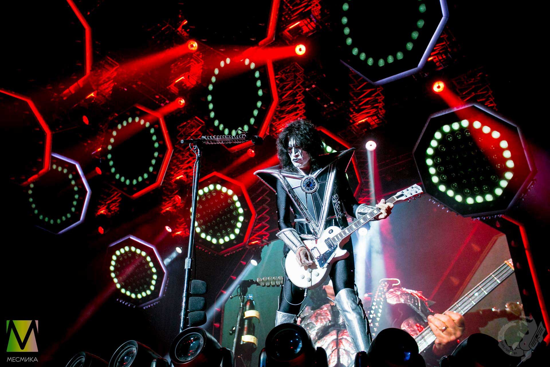 Kiss. End of the Road world tour