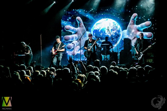 Группа Крематорий отметила свой 35-й день рождения в клубе Космонавт