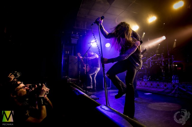 AMORPHIS. Queen of Time Tour