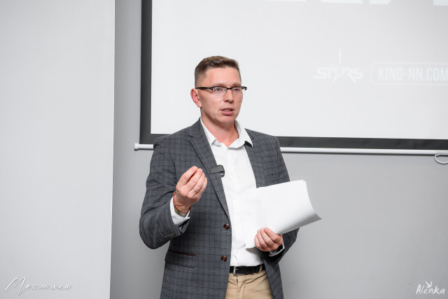 Виктор Загвоздин на презентации концерта КИНО