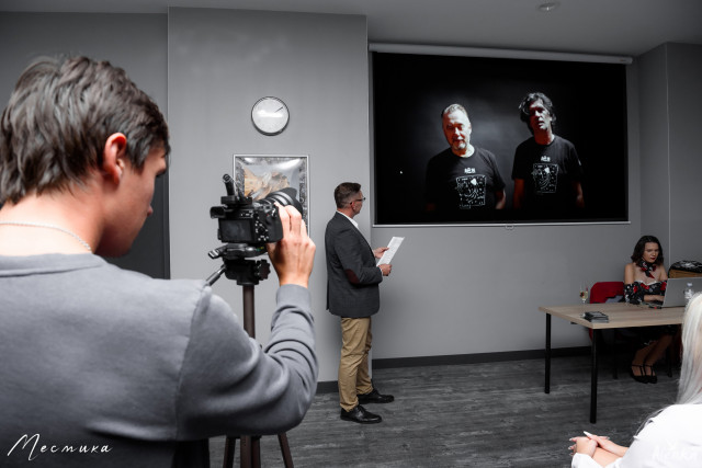 Виктор Загвоздин на презентации концерта КИНО