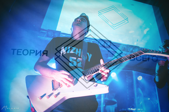 Илья Колесников