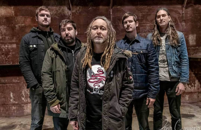 За десять лет Strike Anywhere выпустили первые 2 песни для нового EP За десять лет Strike Anywhere выпустили первые 2 песни для нового EP