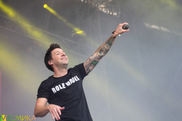 Simple Plan has released the full recording of the concert at Rock am Ring 2017