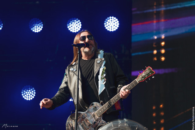 Куртки Кобейна выступили 4 июня на фестивале «Ласточка-Summeet»
