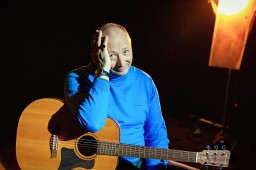 Юрий Гальцев выпустил премьеру музыкального клипа «Друг мой»