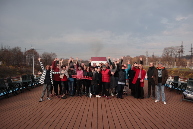 On the waves of rock! Listeners of "Nashe Radio" went on a cruise on the Volga