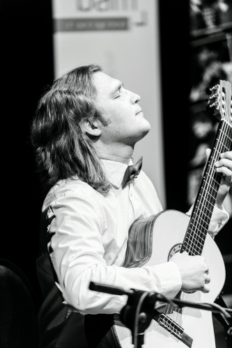 Solo concert of virtuoso Roman Zorkin with the program "Tango with Guitar" March 13