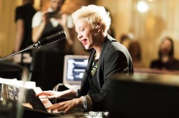 ТИНА КУЗНЕЦОВА. КОНЦЕРТ-КВАРТИРНИК