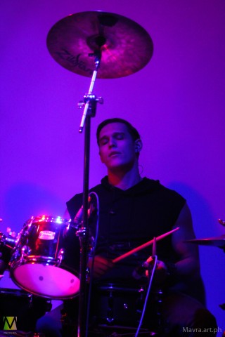 Группа Divided Island