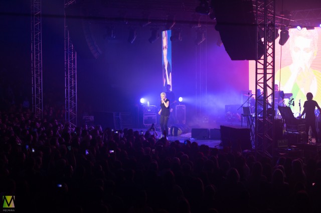 Диана Арбенина и группа "Ночные снайперы"