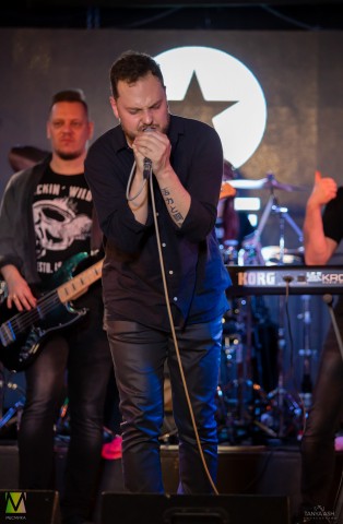 Олег Михайлов. Группа KORSИKA