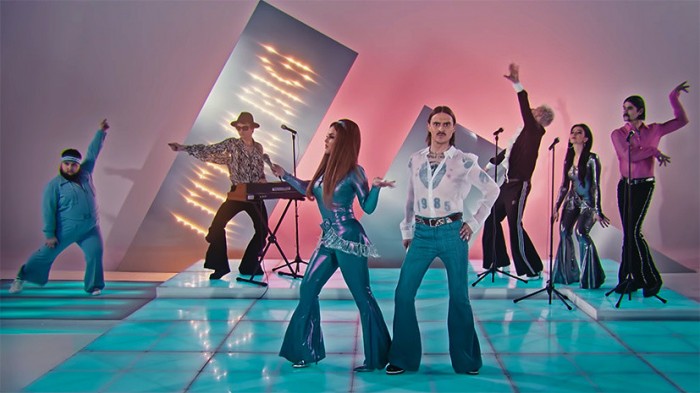 "Uno", Due, Tre: La popolarità del nuovo video "Little Big" sta guadagnando slancio