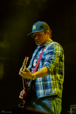 Группа Кирпичи в клубе 1930Moscow