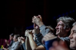 Зрители на концерте группы Nazareth в Москве