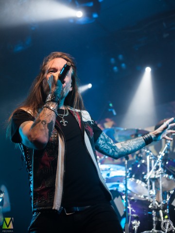 Hammerfall выступили 25 февраля в Петербургском Космонавте