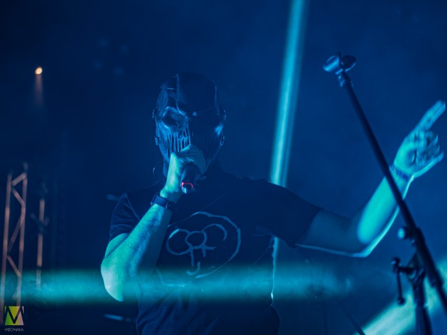 31 января Пневмослон презентовал альбом "Зуб известного человека" в СПб