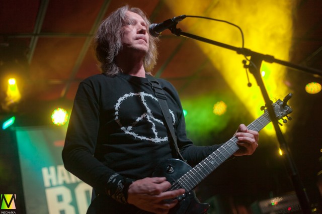 9 мая в клубе Mod прошел фестиваль "Нам не нужна война"