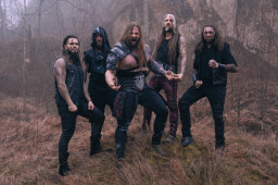 Мелодик-дэт-метал викинги ASENBLUT выпустили видеосингл "Wie ein Berserker" с грядущего альбома "Entfesselt"