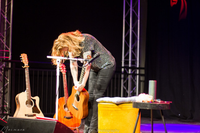 Anneke van Giersbergen