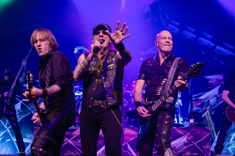 18 февраля Accept вместе с The Iron Maidens выступили в немецком Фильдерштаде