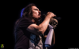 Dream Theater выпустили концертное видео на "Pale Blue Dot"