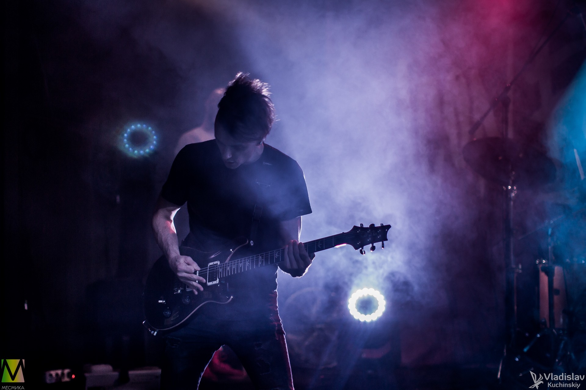 Группа "Icon For Hire" в клубе MOD