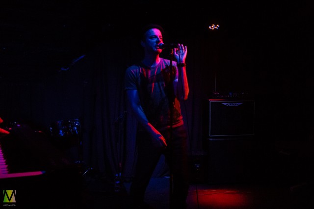 22 февраля в Тамбове в MolotoV выступила группа "Zero People"