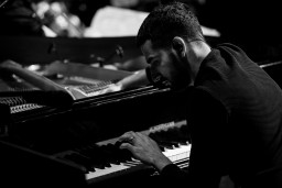 Пост-классик Дмитрий Селипанов записал релиз с оркестром Abbey Road Studio 1