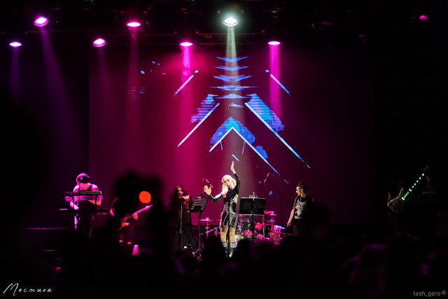 Линда на сцене клуба 1930 Moscow