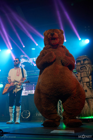 Медведь и Диджей Никодим