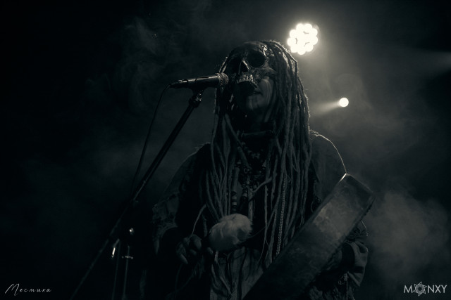 Наталья Пахаленко - вокал, музыкант-мультиинструменталист группы Nytt Land