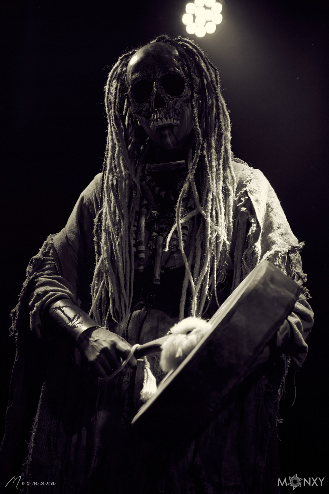 Наталья Пахаленко - вокал, музыкант-мультиинструменталист группы Nytt Land