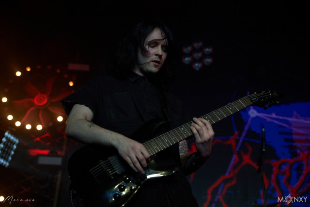 Гитарист Ростислав Носенко