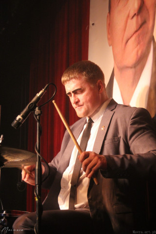 Пётр Николаевич Васьковский (барабаны)