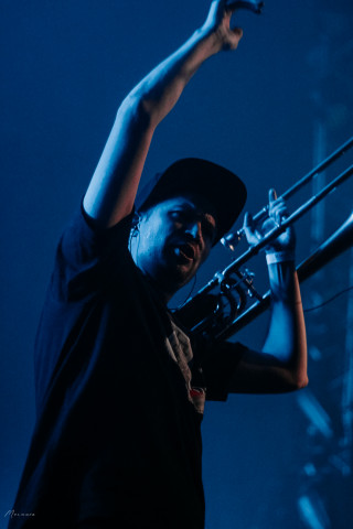 ​28 ноября в клубе "Известия Hall" в Москве выступила группа "Элизиум"