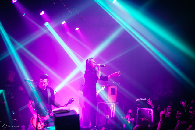 Выступление группы LOUNA в Казани